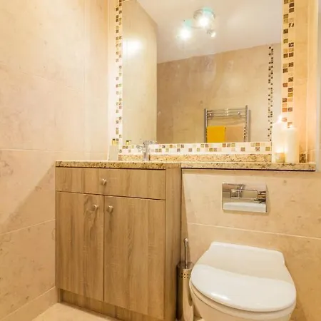 Guestready - Bright And Comfortable *